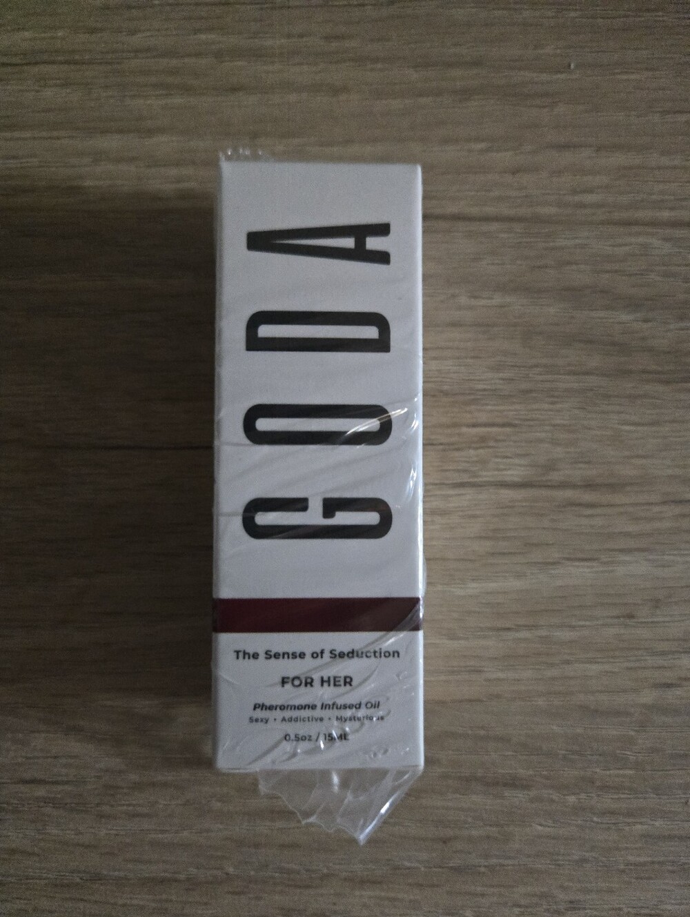 GODA Pheromone Infused Oil for Her - White & Burgundy Box Sealed Never Opened